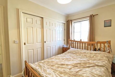 80 Halbullock View, Gloweth, Truro, TR1 3WN