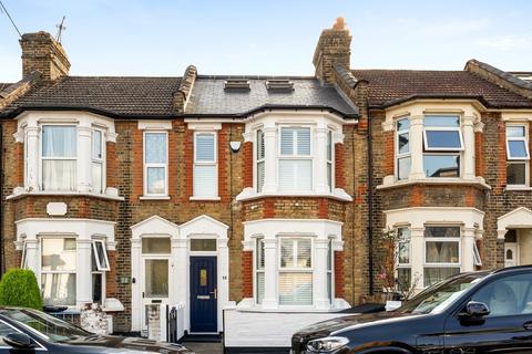 19 Albert Road, London, E18 1LE