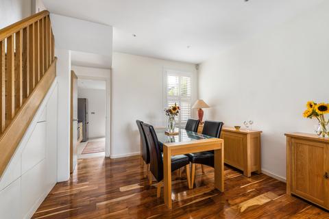 19 Albert Road, London, E18 1LE