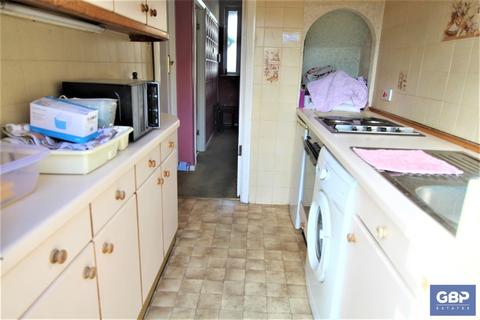 116 Amery Gardens, Romford, RM2 6RR