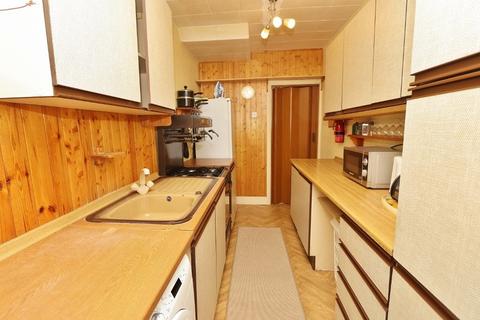 126 Cross Road, Mawneys, Romford, RM7 8EL