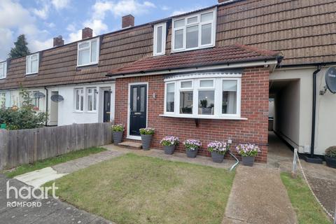 4 Horndon Close, Romford, RM5 3HD