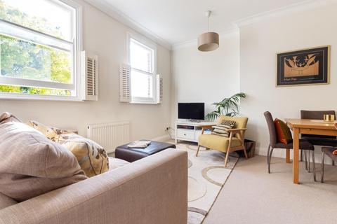Flat 7, 4 Waldegrave Park, Twickenham, TW1 4TE