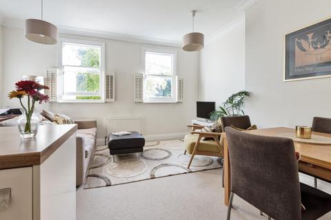 Flat 7, 4 Waldegrave Park, Twickenham, TW1 4TE