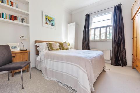 Flat 7, 4 Waldegrave Park, Twickenham, TW1 4TE