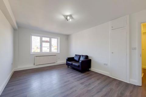2 bedroom flat for sale - Shiraj Tower, Commercial Road, London