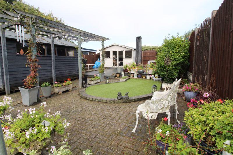 Garden (2)