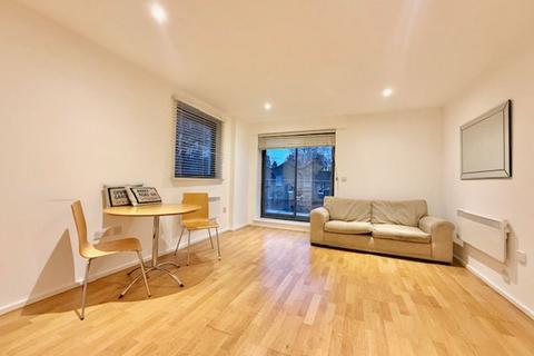 1 bedroom apartment to rent, Devonport Street, E1