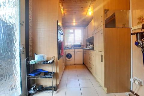1 Norfolk Road, Feltham, TW13 5BX