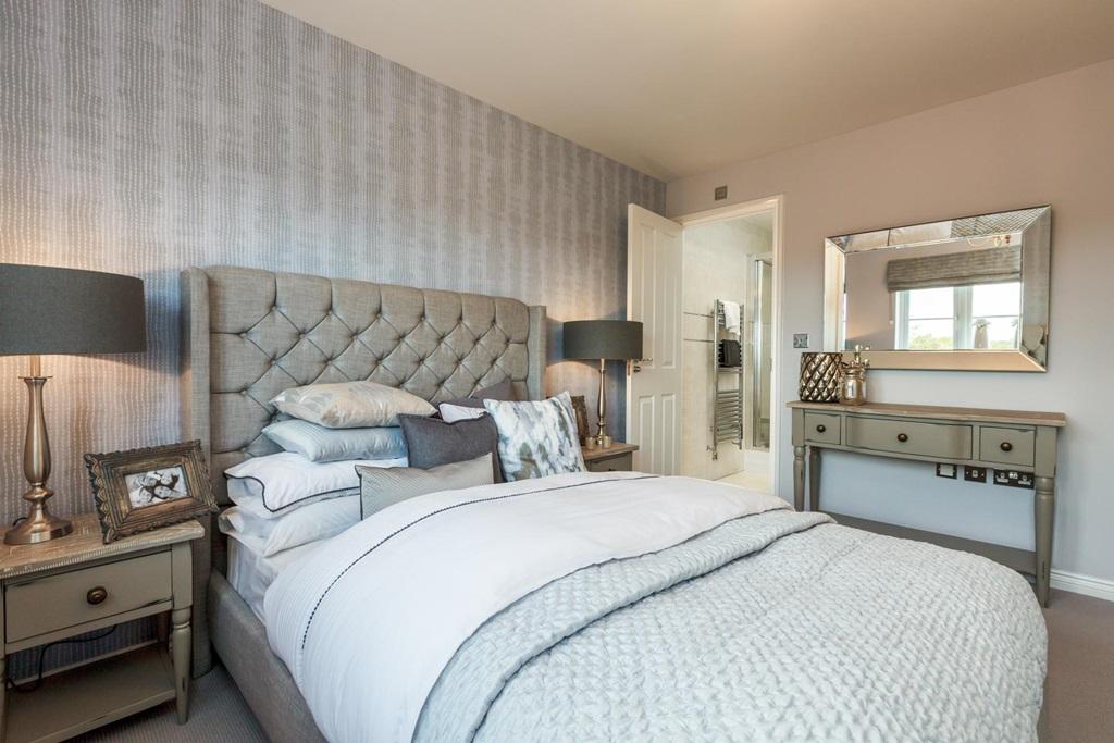Main bedroom with en suite perfect after a long day