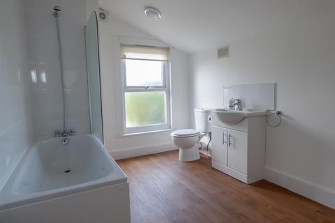 78 Springhead Road, Northfleet, Gravesend, DA11 9QY