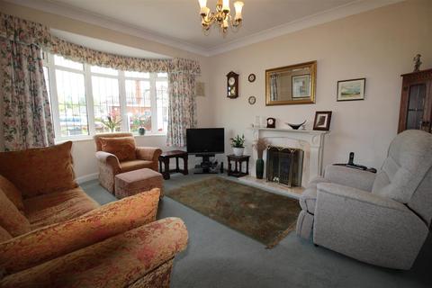 25 Draycote Crescent, Darlington, DL3 8DX