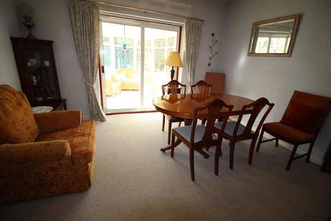 25 Draycote Crescent, Darlington, DL3 8DX