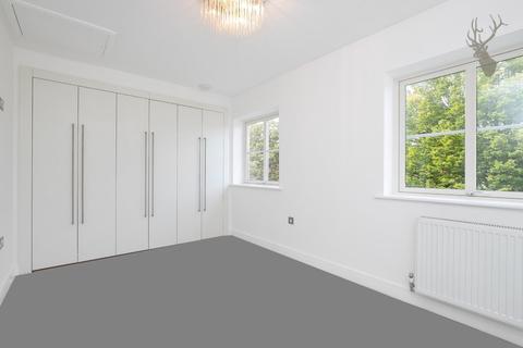 3 Mowbray Close, Epping, CM16 5AZ