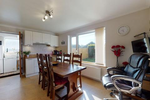 1 Albany Road, Capel Le Ferne, Folkestone, CT18 7JT