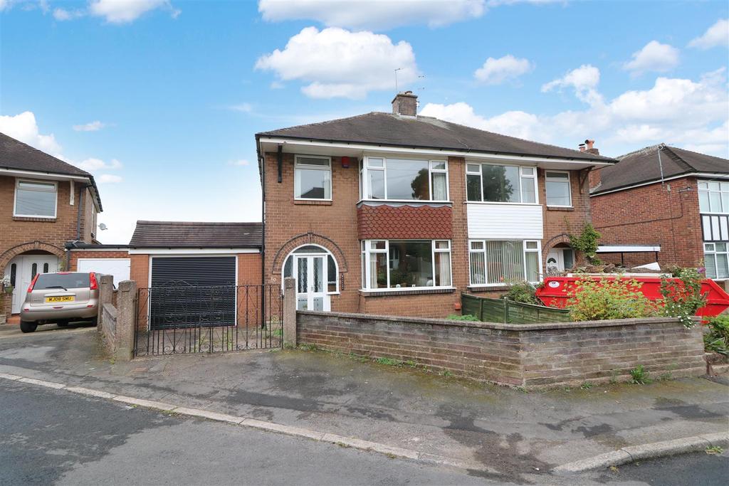 Lancaster Drive, Norton Green... 3 bed semidetached house £170,000