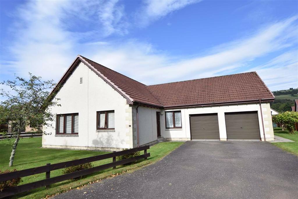 Enrick Crescent, Inverness 3 bed detached bungalow £260,000