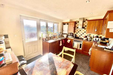18 Beatty Close, Hinckley, LE10 1PD