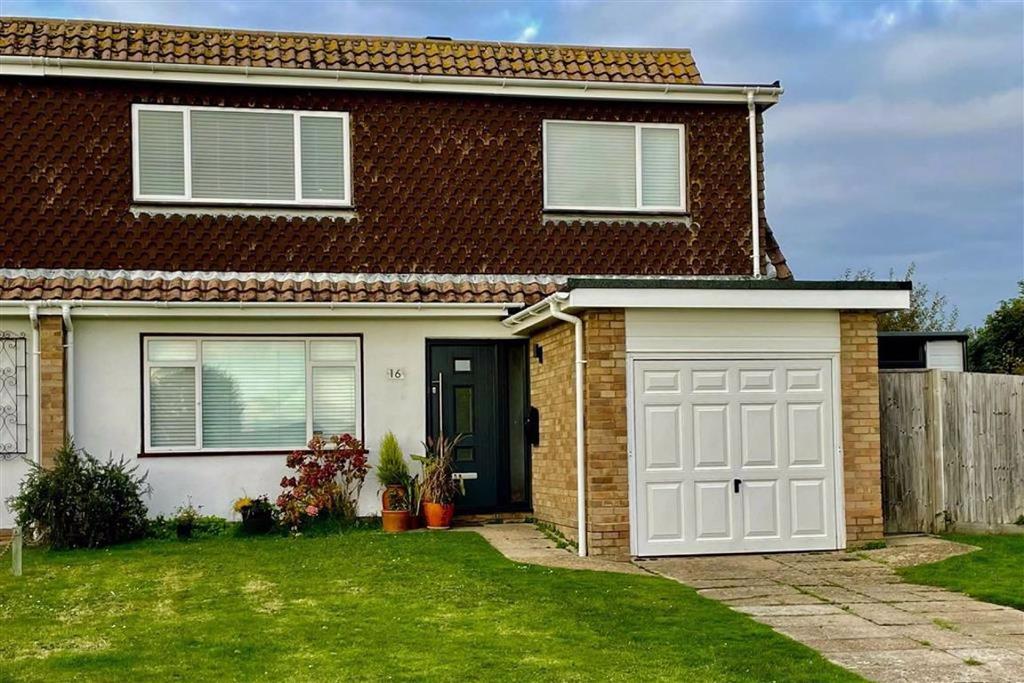 Northfield Close, Seaford, East Sussex 3 bed semidetached house £475,000