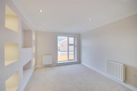 2 bedroom flat for sale - Manston Close, Moorside, Sunderland