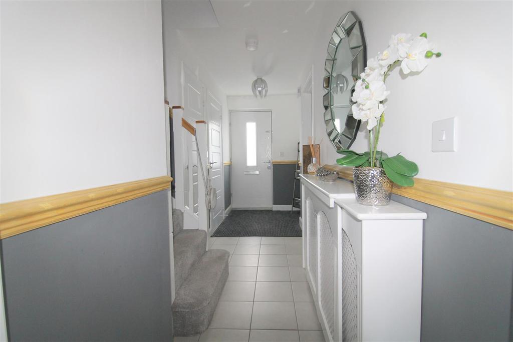 Hooper Way, Tonna, Neath, Neath Port... 4 bed detached house £290,000