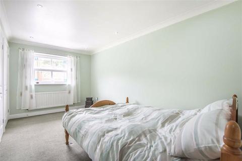 5 Hafod, Emmer Green, Reading, RG4 8LZ