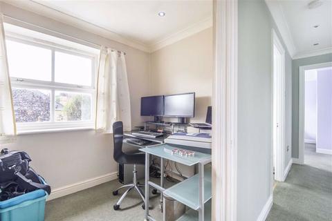 5 Hafod, Emmer Green, Reading, RG4 8LZ