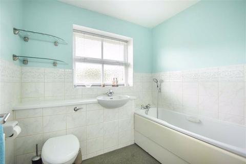 5 Hafod, Emmer Green, Reading, RG4 8LZ