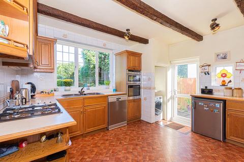37 Fiddicroft Avenue, Banstead, SM7 3AD