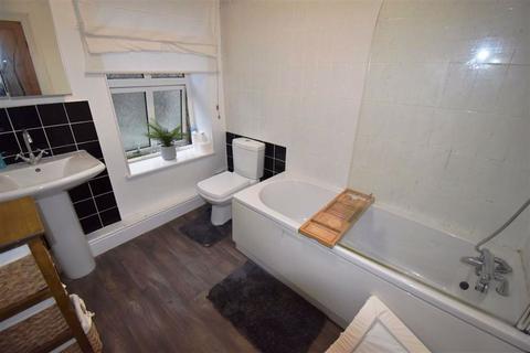 19 Ash Terrace, Buxton, SK17 7BH