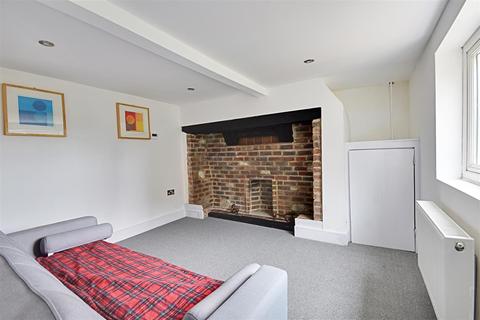 81 Peartree Lane, Bexhill-on-sea, TN39 4NS