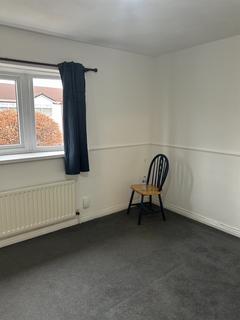 2 bedroom semi-detached house to rent, Birtley Avenue, Sunderland SR5