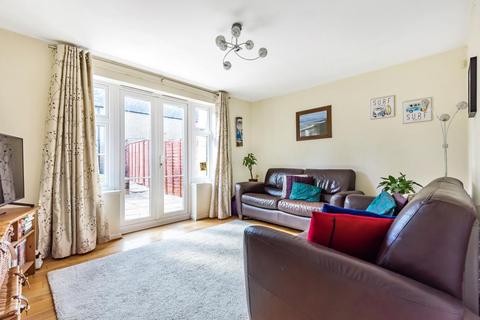 36 Bathing Place Lane, Witney, OX28 6AQ