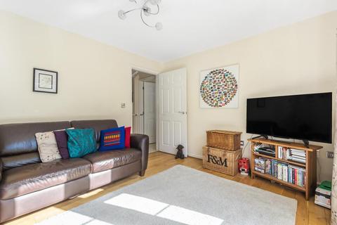 36 Bathing Place Lane, Witney, OX28 6AQ
