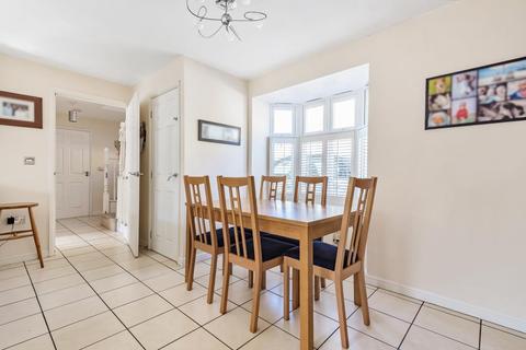 36 Bathing Place Lane, Witney, OX28 6AQ