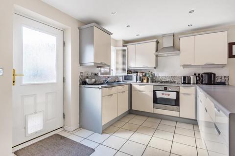 36 Bathing Place Lane, Witney, OX28 6AQ