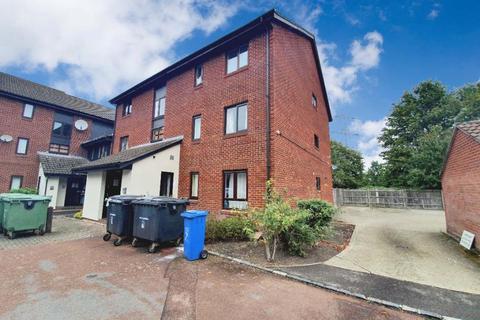 33 Exeter Court, Didcot, OX11 8UH
