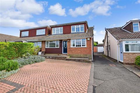 64 Castlefields, Istead Rise, Gravesend, DA13 9EJ