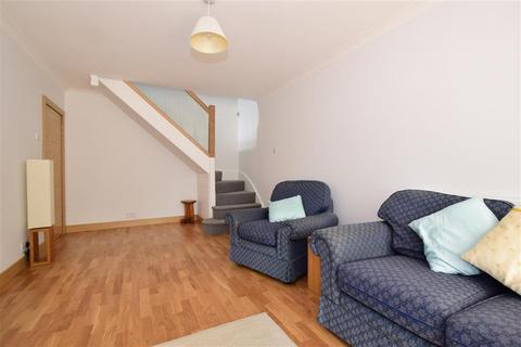 64 Castlefields, Istead Rise, Gravesend, DA13 9EJ