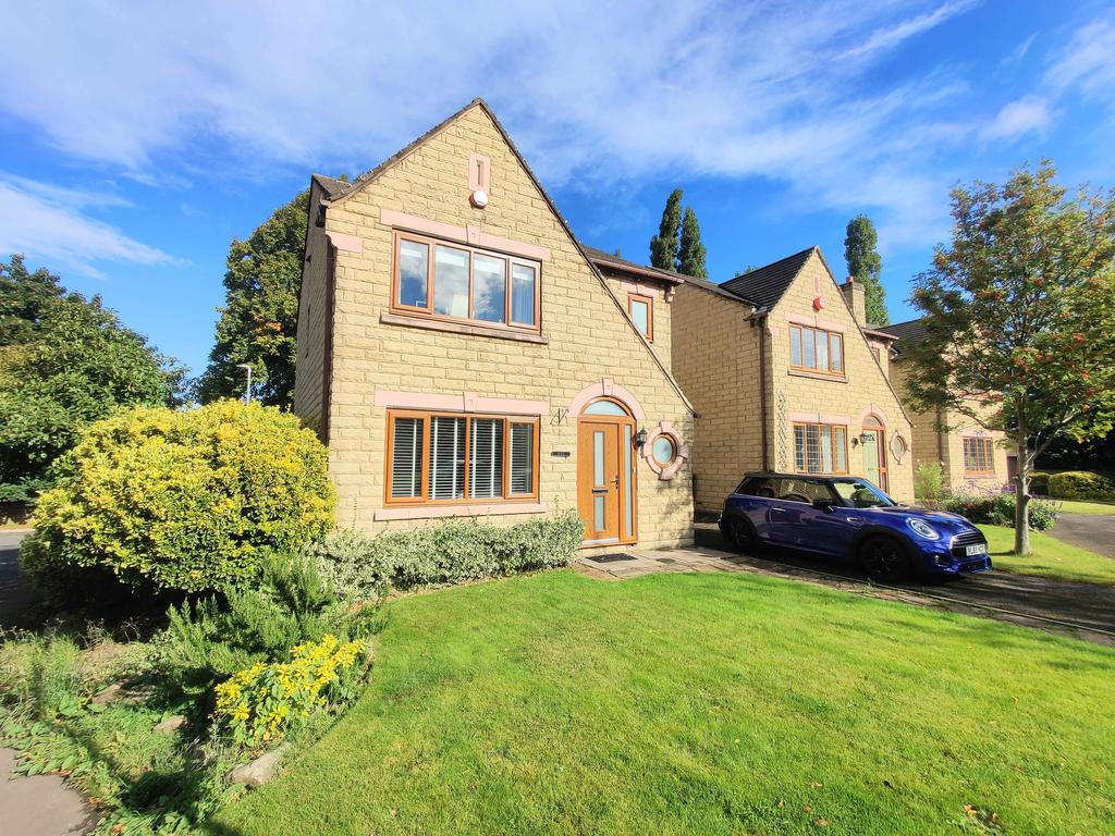 1 Woodhouse Gardens, Woodhouse, Brighouse HD6 3UH 3 bed detached house