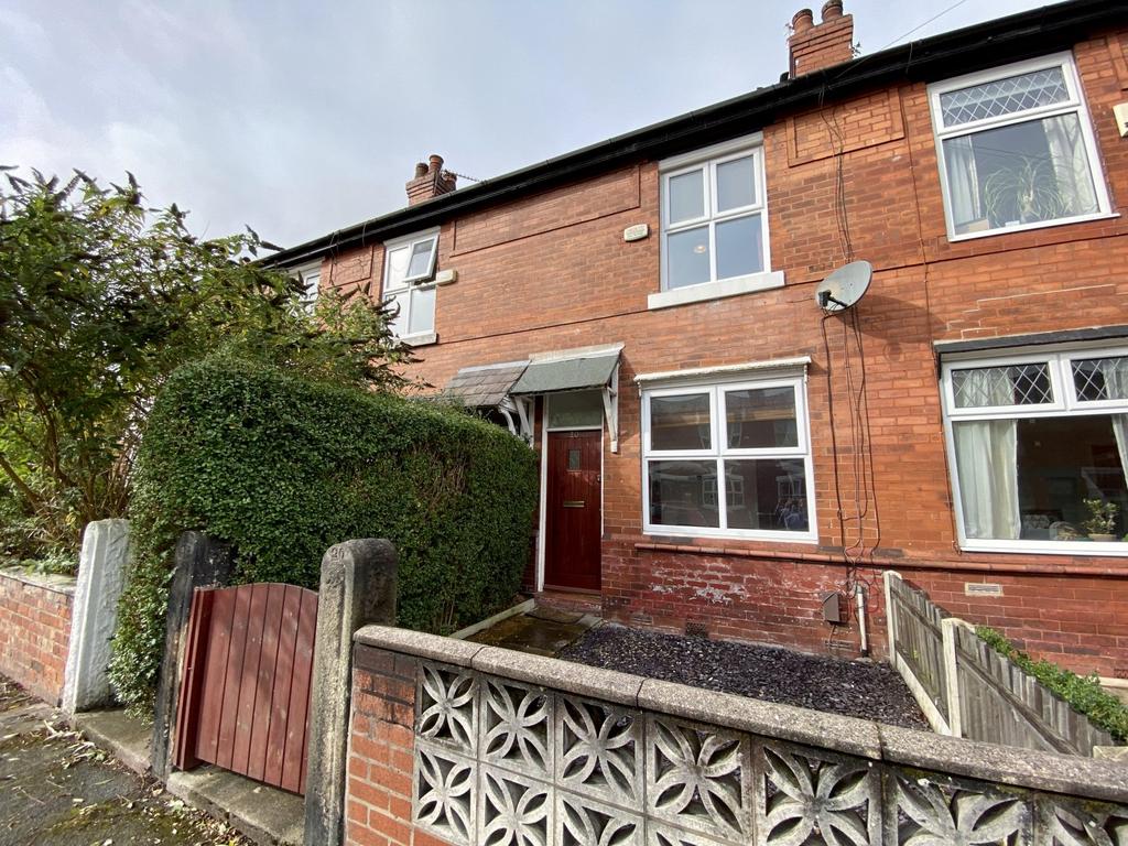 Whitehall Road, Didsbury, Manchester... 2 bed terraced house £1,000 pcm (£231 pw)