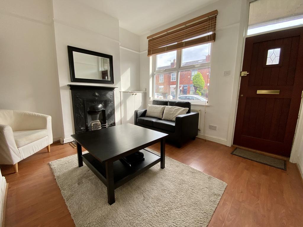 Whitehall Road, Didsbury, Manchester... 2 bed terraced house £1,000