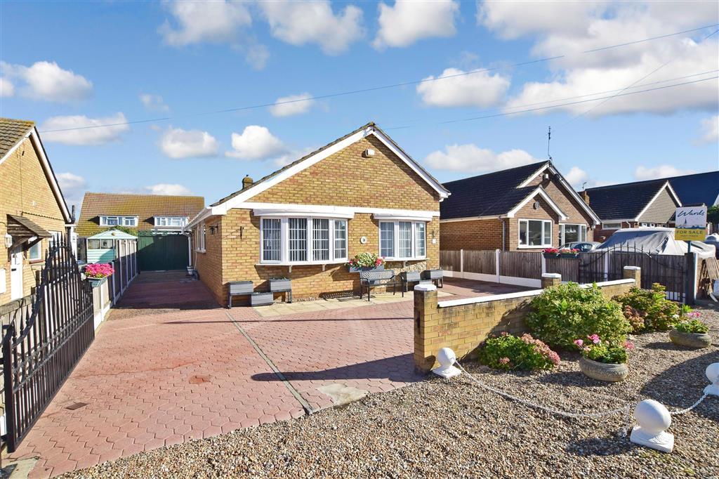 Eden Road, Seasalter, Whitstable, Kent 3 bed detached bungalow £500,000