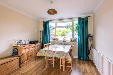 3 bedroom semi-detached house for sale - The Drive, Bardsey, LS17