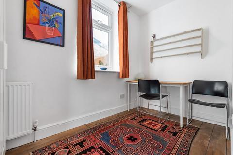 Flat 1, Fraser Lodge, 42 - 44 Stuart Road, London, SE15 3BE