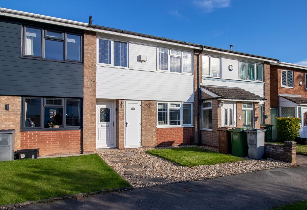 Stockwell Rise, Solihull, West Midlands 3 bed terraced house £265,000