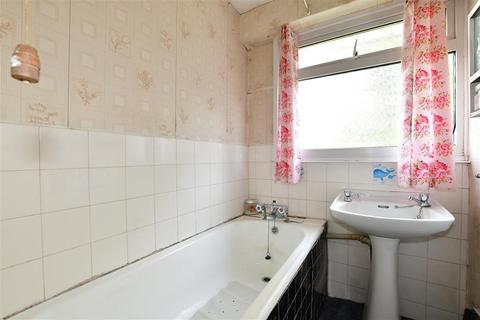 14 Glanmire, Billericay, CM11 1DU