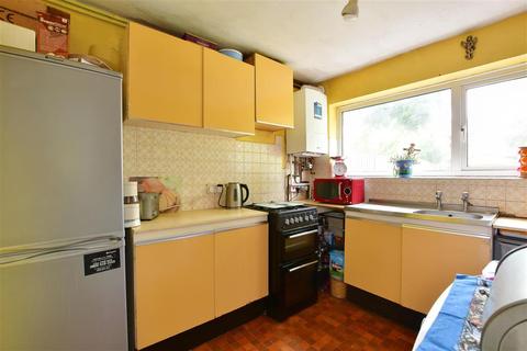 14 Glanmire, Billericay, CM11 1DU