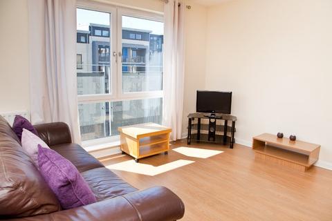 1 bedroom flat to rent, Hawkhill Close, Easter Road, Edinburgh, EH7