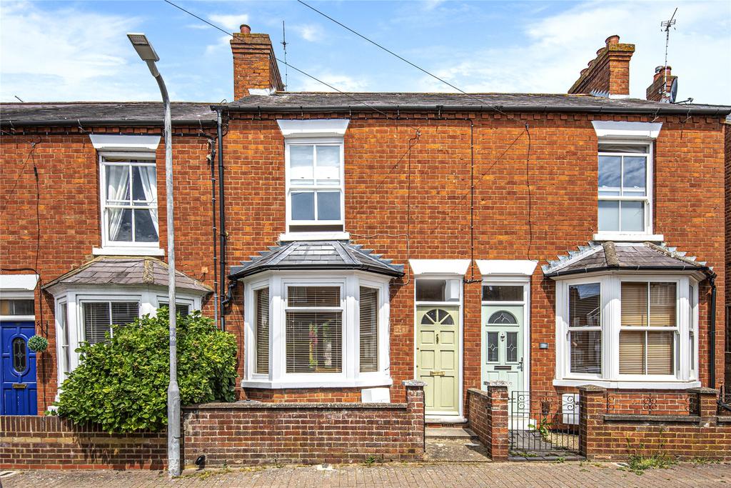 Augustus Road, Stony Stratford, Milton Keynes, Buckinghamshire, MK11 2